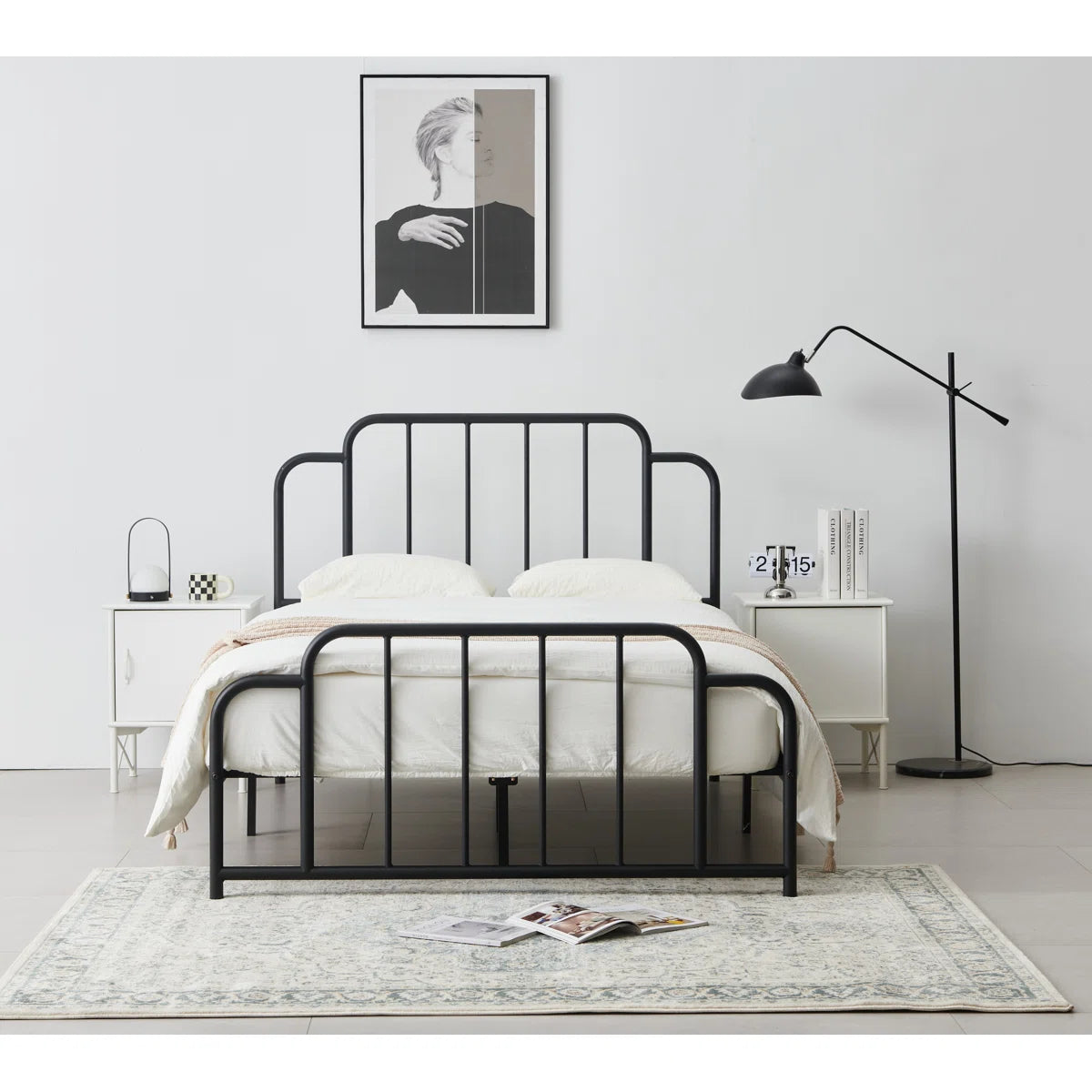 Furnishiaa Modern Metal Platform Bed – Queen & King Size